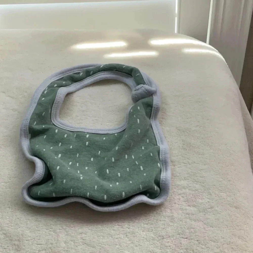 Bibs